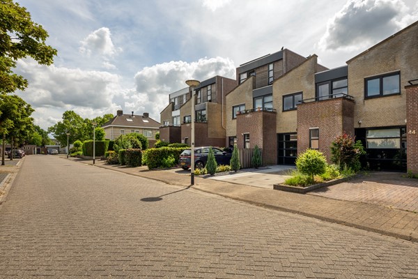 Medium property photo - Travertijndijk 46, 4706 TS Roosendaal